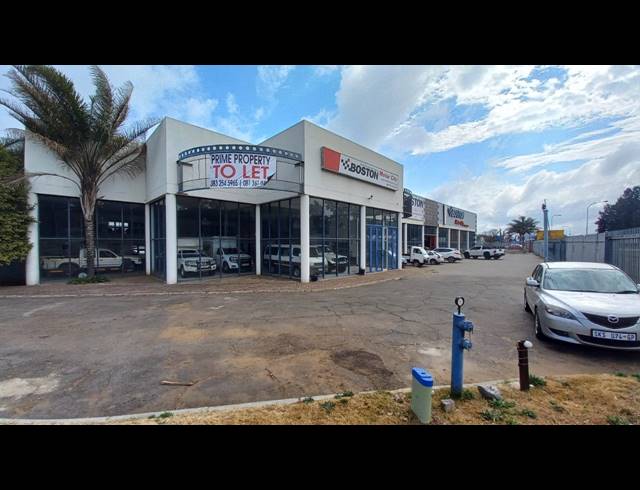 2,300M² SHOWROOM FOR SALE IN ANDERBOLT